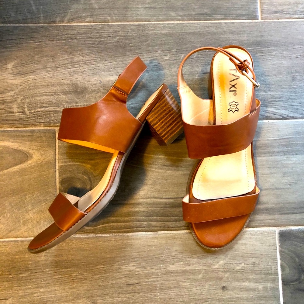 HEELS